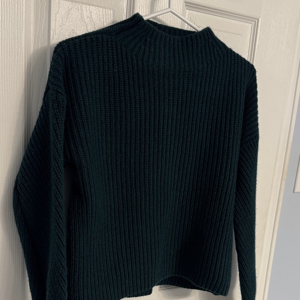 Dynamite Women’s Ribbed Sweater XS